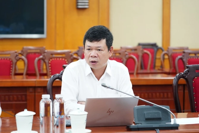 Giám đốc Quỹ NATIF Bùi Quang Minh phát biểu tại buổi góp ý. Giám đốc Quỹ NATIF Bùi Quang Minh phát biểu tại buổi góp ý.