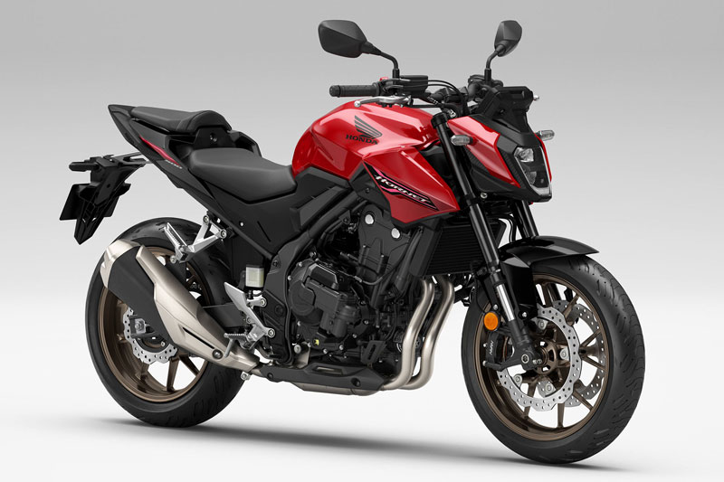Top 10 môtô 500cc tốt nhất năm 2026: Honda CB500 Hornet E-Clutch góp mặt