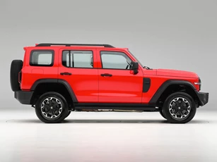 SUV địa hình mạnh 761 mã lực, thiết kế hầm hố, giá gần 780 triệu đồng