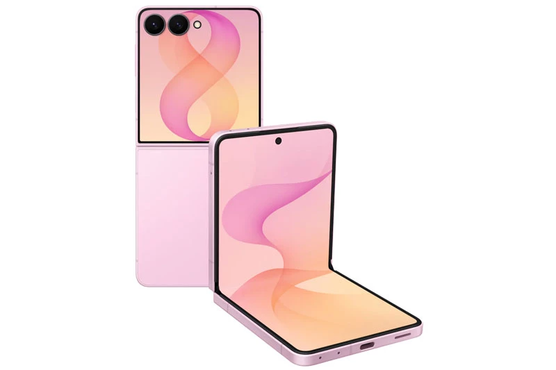 Samsung Galaxy Z Flip8.