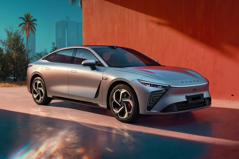 Chery Exeed ES 2027.