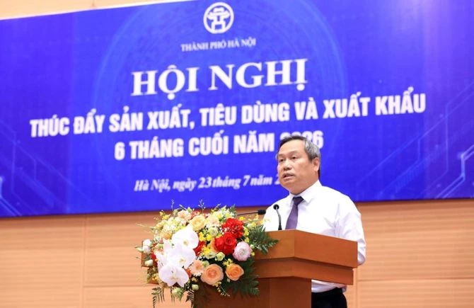 Chủ tịch UBND TP Hà Nội Vũ Đại Thắng phát biểu tại hội nghị. Ảnh: Cổng thông tin điện tử TP Hà Nội.