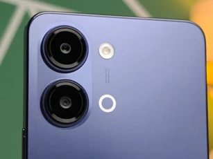 Smartphone ‘nồi đồng cối đá’, pin 6.500mAh, giá hơn 5 triệu đồng