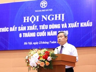 Chủ tịch Hà Nội yêu cầu trả lời kiến nghị doanh nghiệp trong 10 ngày