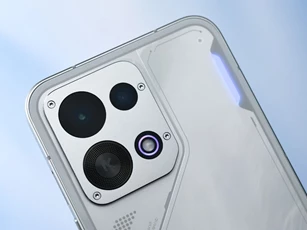 Smartphone gaming trang bị quạt tản nhiệt chủ động, pin 8.000mAh, giá gần 9 triệu đồng