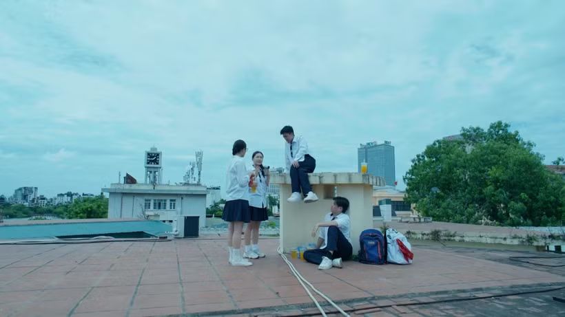 Bộ phim thanh xuân 'Mùa hè năm ấy' chạm đến ký ức nhiều thế hệ
