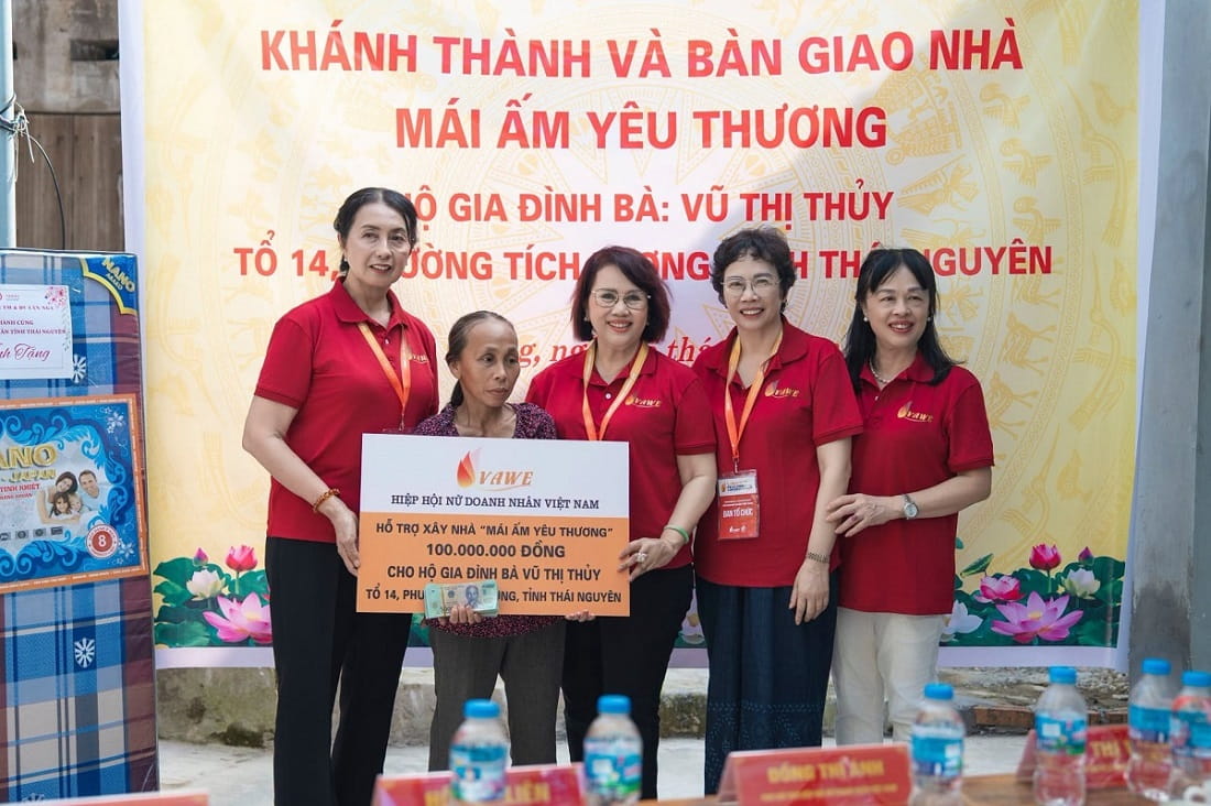 Nữ doanh nhân Việt Nam lan tỏa đạo lý uống nước nhớ nguồn