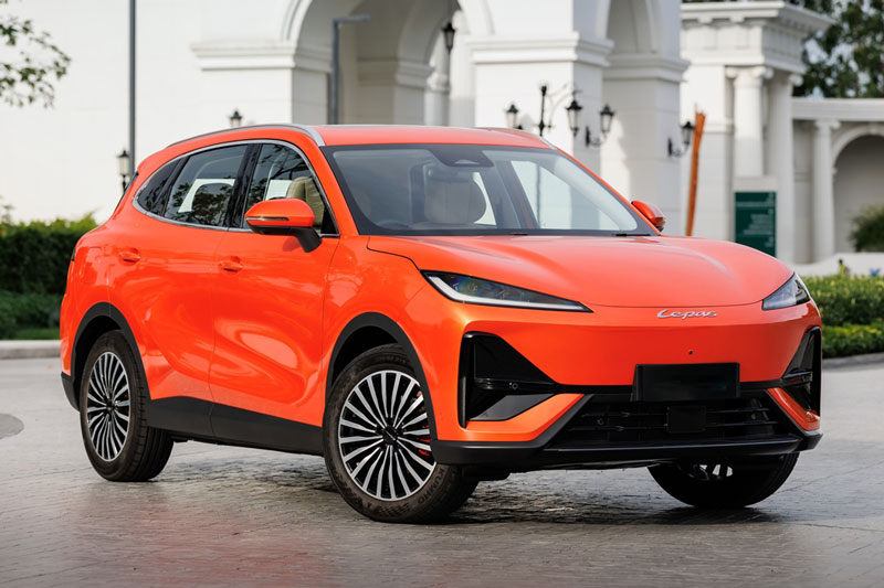 SUV hạng C mạnh 215 mã lực, thiết kế đẹp, giá hơn 600 triệu đồng