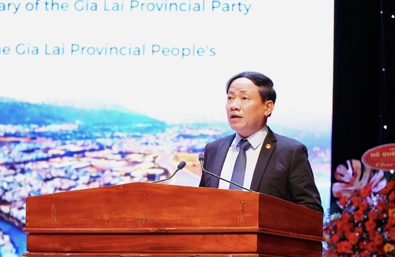 Chủ tịch UBND tỉnh Gia Lai Phạm Anh Tuấn phát biểu khai mạc.