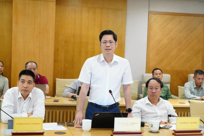 Ông Hoàng Anh Tú - Phó Vụ trưởng Vụ Khoa học, Kỹ thuật và Công nghệ, Bộ Khoa học và Công nghệ.