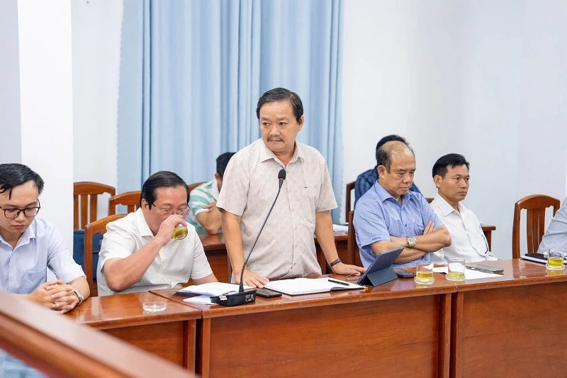 Các đại biểu nêu ý kiến, đề xuất.