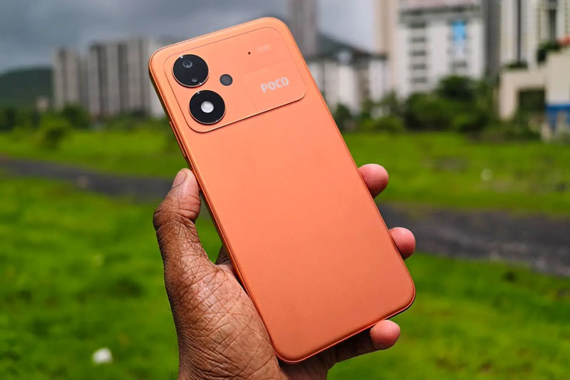 Smartphone chống nước, chip Snapdragon 4 Gen 4, pin 8.000mAh, giá gần 7 triệu đồng