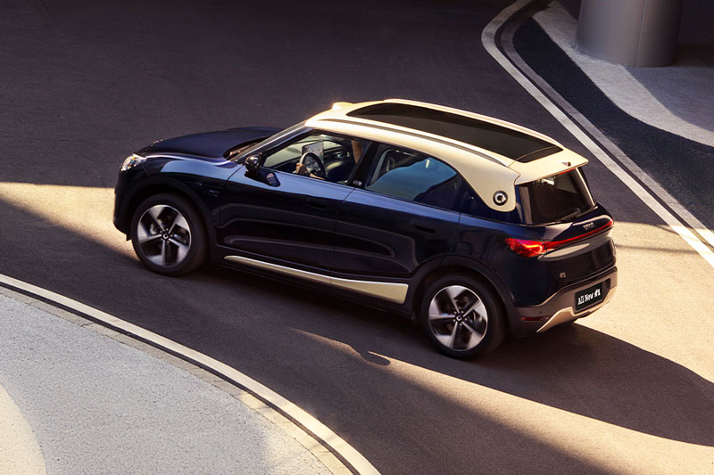 SUV hạng B thiết kế đẹp, công suất 333 mã lực, giá gần 600 triệu đồng