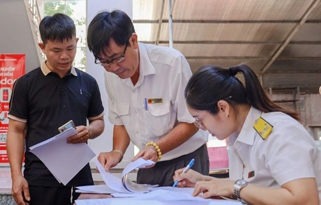 Đề xuất giảm 30% thuế cho doanh nghiệp siêu nhỏ, hộ kinh doanh