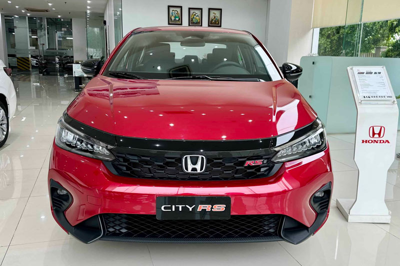 Honda City giảm giá mạnh trong tháng 8, quyết đua doanh số với Toyota Vios, Hyundai Accent