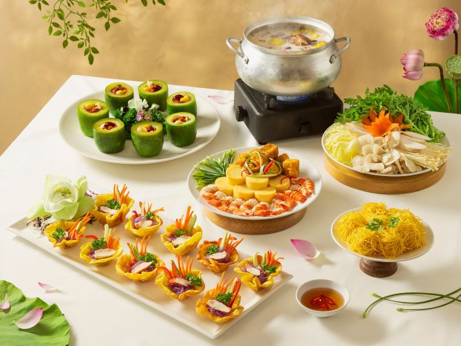 Khách sạn Viễn Đông đưa 14 món ăn mới vào thực đơn mùa Vu Lan