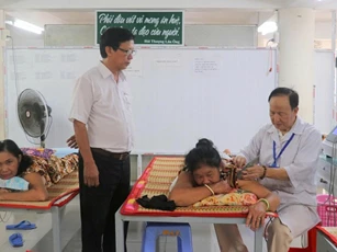 Phòng khám ‘0 đồng’ - nơi bệnh nhân nghèo tìm lại cơ hội