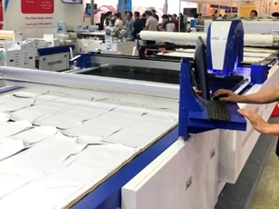 Dùng AI để cạnh tranh sòng phẳng với doanh nghiệp toàn cầu