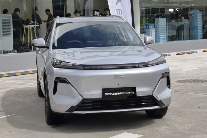 Geely Starray EM-R 2026.