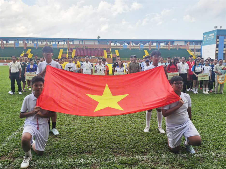 Giải bóng đá đồng hương Nghệ An khu vực phía Nam lần đầu khởi tranh