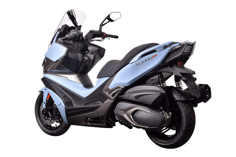 Xe tay ga đường trường 400cc, trang bị tiên tiến, giá hơn 180 triệu đồng