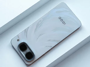 Smartphone gaming cấu hình 'siêu khủng', pin 9.100mAh, giá hơn 13 triệu đồng