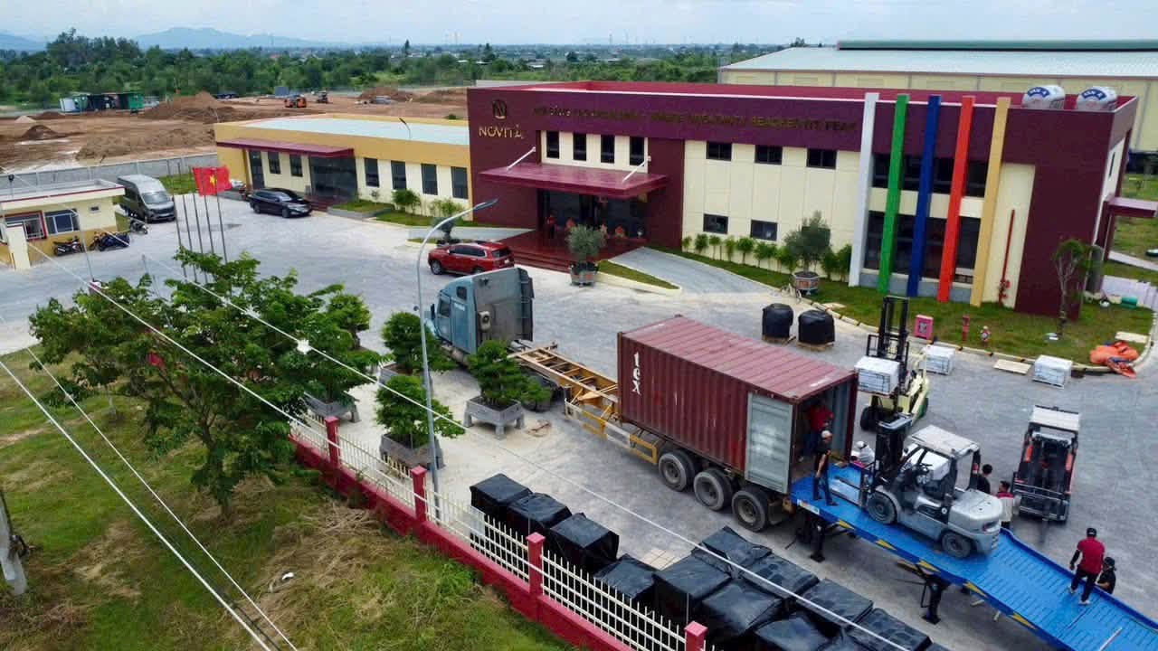Novita xuất lô gạch men trang trí đầu tiên sang Đài Loan (Trung Quốc)
