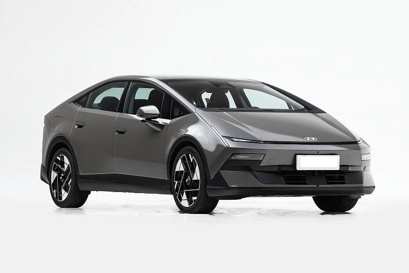 Hyundai Ioniq V 2026.
