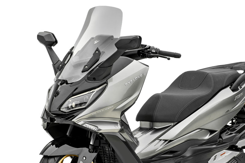 Xe tay ga 246,9cc, trang bị tiên tiến, giá hơn 109 triệu đồng