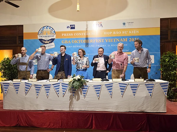 Lễ hội bia Đức GBA Oktoberfest Vietnam 2026 nhấn mạnh tinh thần kết nối cộng đồng doanh nghiệp Đức, người dân địa phương và du khách quốc tế.
