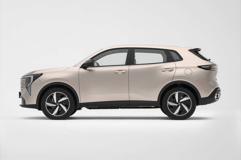 SUV hạng C tiêu thụ 3,89 lít xăng/100 km, giá chưa tới 400 triệu đồng