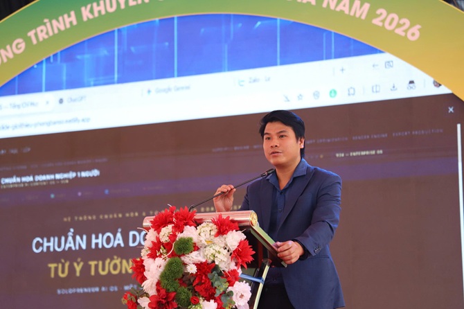 Hà Tĩnh: Hơn 180 doanh nghiệp tham gia toạ đàm chuyển đổi số, thực hành AI