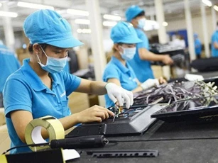 Mở 'đường băng' cho doanh nghiệp nhỏ và vừa Hà Nội cất cánh
