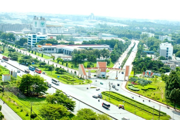 Các khu công nghiệp trước 'sức ép' chuyển đổi xanh