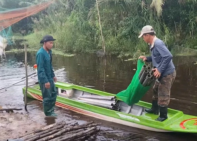 5 - Theo anh Nhã, những chuyến đi rừng có thể k&eacute;o dài từ 5 - 7 ngày