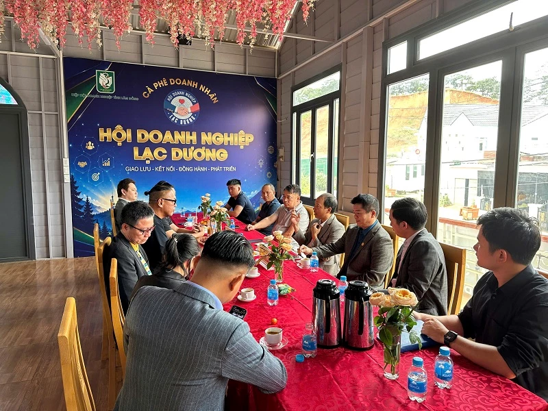 Hiệp hội Văn hóa ẩm thực Nhật - Việt do ông Matsuo Tomoyuki, Chủ tịch Hiệp hội dẫn đầu, đã làm việc với Hội Doanh nghiệp Lạc Dương Hiệp hội Văn hóa ẩm thực Nhật - Việt do ông Matsuo Tomoyuki, Chủ tịch Hiệp hội dẫn đầu, đã làm việc với Hội Doanh nghiệp Lạc Dương