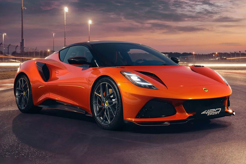 Lotus Emira 420 Sport 2027.
