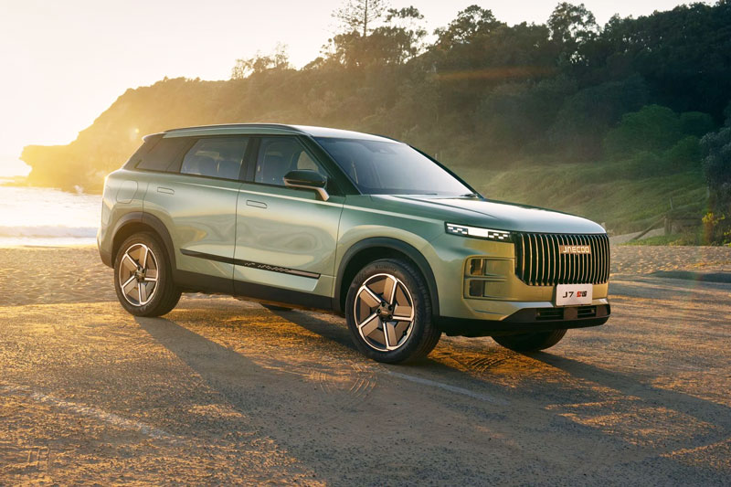 SUV hạng C công suất 354 mã lực, giá gần 900 triệu đồng