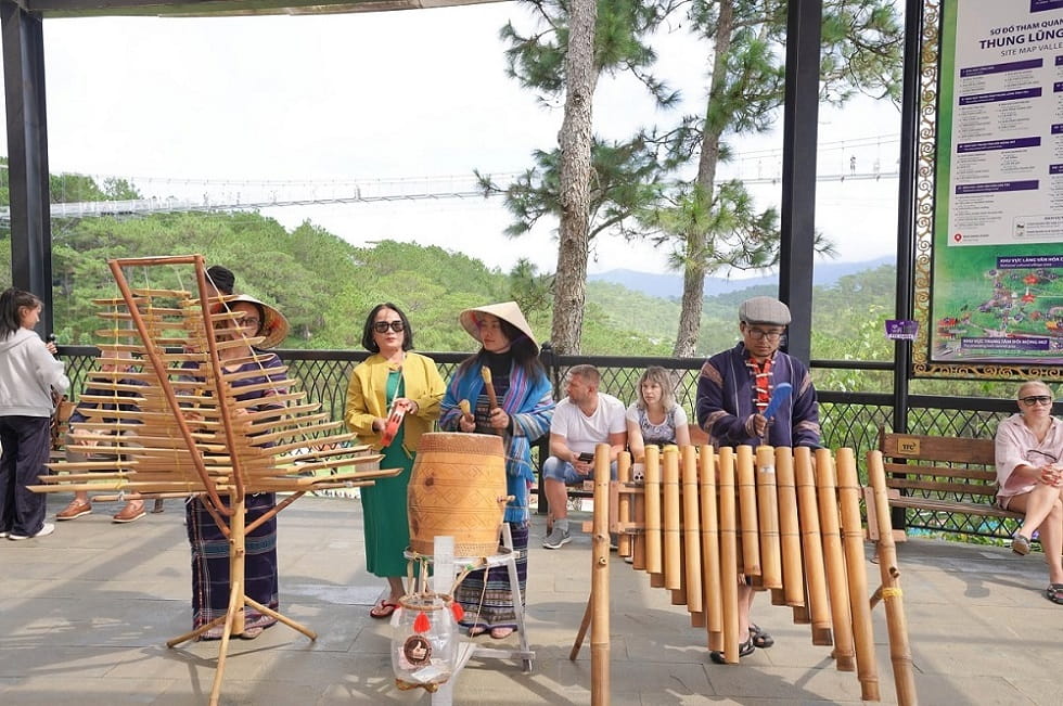 Lâm Đồng đón 680.000 lượt khách, doanh thu đạt 1.410 tỷ đồng dịp Quốc khánh