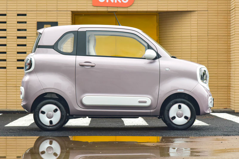 Xe điện mini phạm vi hoạt động 222 km/lần sạc, giá gần 150 triệu đồng