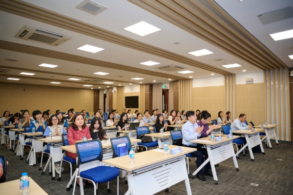 Hỗ trợ doanh nghiệp hiểu đúng quy định về bảo hiểm và hợp đồng lao động điện tử