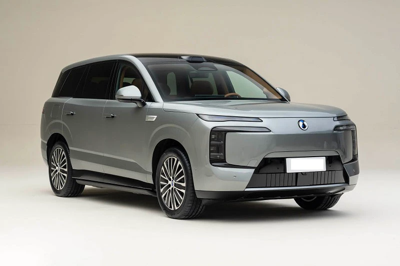Denza N8L EV.