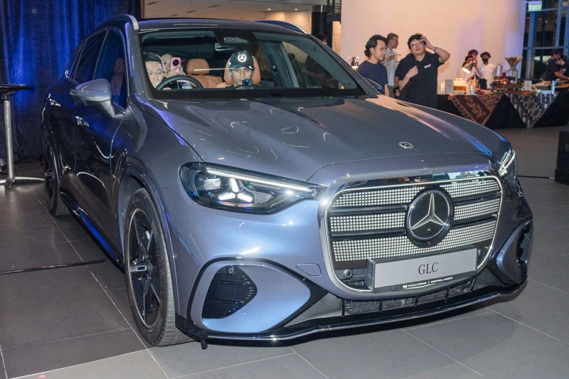 Mercedes-Benz GLC300 EV 2026.