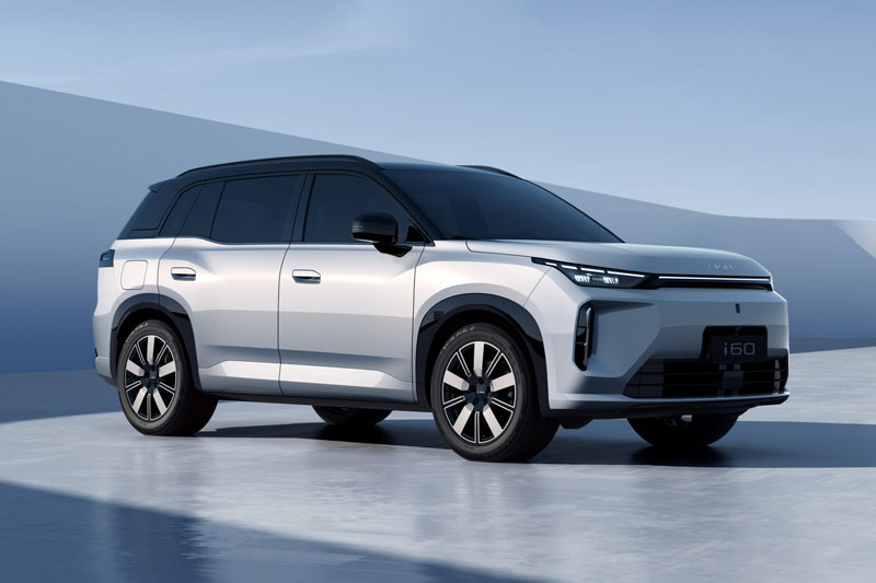 SUV hạng C công suất 224 mã lực, giá chưa tới 450 triệu đồng