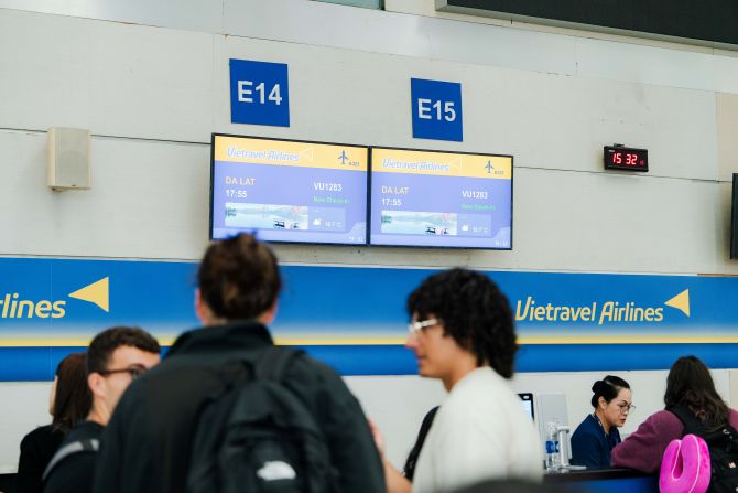 Vietravel Airlines khai thác trở lại đường bay Hà Nội - Đà Lạt