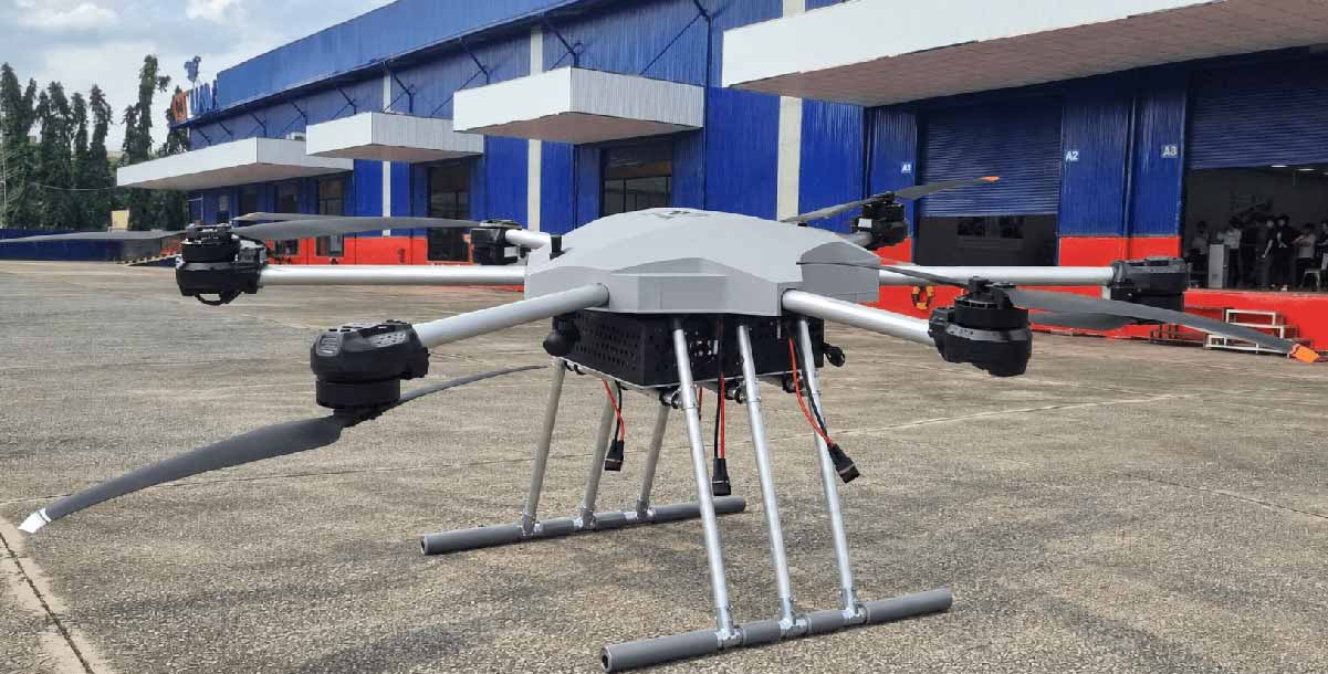 Doanh nghiệp Việt ra mắt UAV 'ngựa thồ' có thể bay mang tải 100kg