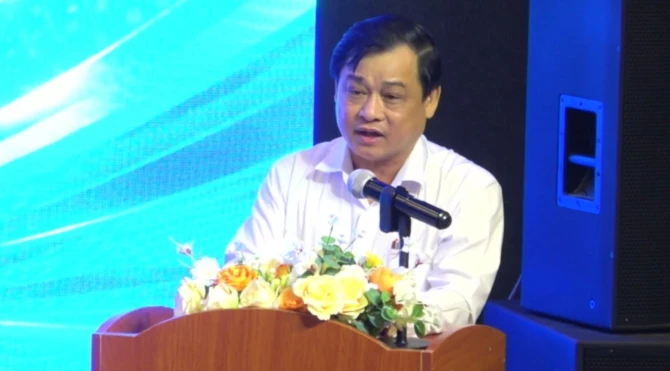 Phó Giám đốc Sở Nội vụ TP Hồ Chí Minh Phạm Thành Nhân phát biểu tại hội nghị. Phó Giám đốc Sở Nội vụ TP Hồ Chí Minh Phạm Thành Nhân phát biểu tại hội nghị.