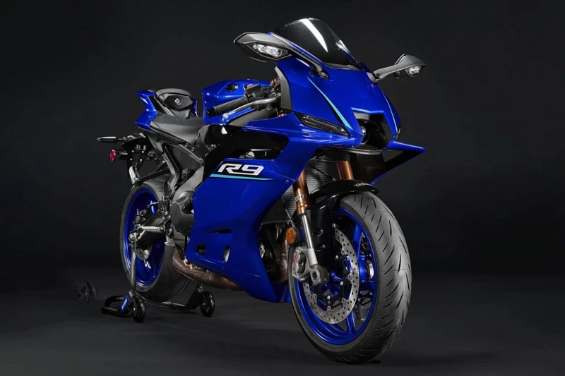 Yamaha YZF-R9 ABS 2027.