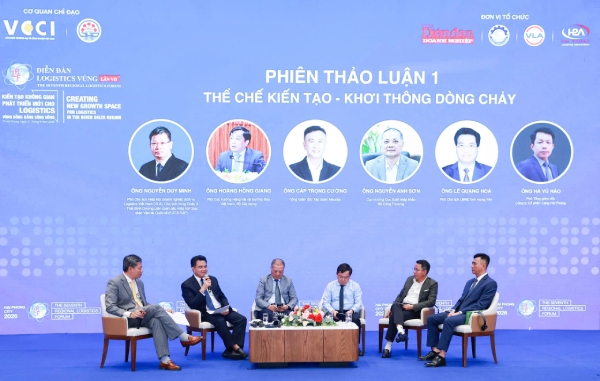 Kết nối hạ tầng, hoàn thiện thể chế để logistics bứt tốc