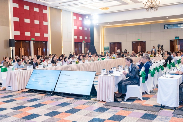 Tổng giá trị top 100 thương hiệu doanh nghiệp Việt Nam chưa bằng một nửa giá trị Samsung